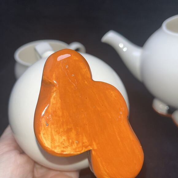 CARE INC 1976 HAND MADE CERAMIC WALKING SNEAKER TEAPOT 3 CUPS- Lid Has Cracks - Picture 11 of 13